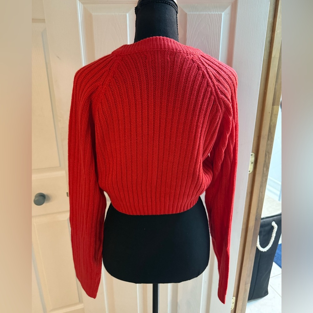 Red Ribbed cropped Sweater - Picture 2 of 3
